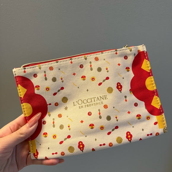 L’Occitane Makeup Pouch - Picture 1 of 2